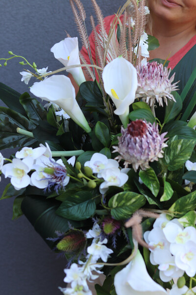 Kalla Andalouse 2, kompozycja nagrobna w misie