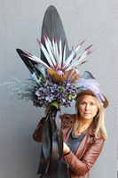 Mortario Violet, duży nowoczesny bukiet nagrobny