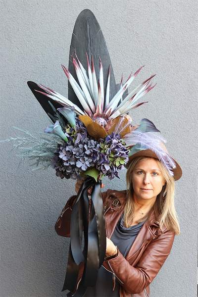 Mortario Violet, duży nowoczesny bukiet nagrobny