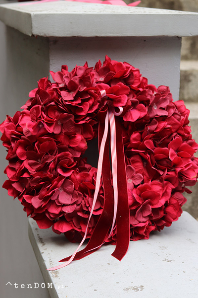 Hortensje Rose, wianek na drzwi z hortensji	