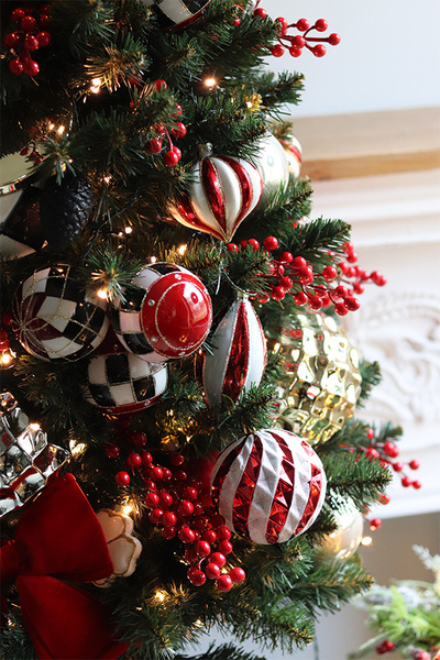 Alice in Winderland ChristmasTree, świąteczna choinka