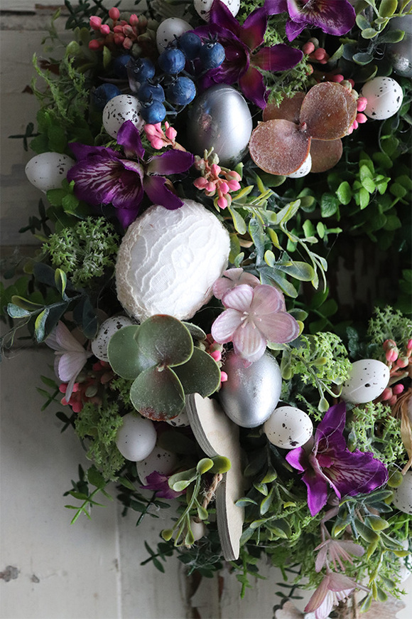 Gerista, wielkanocny wianek z koronkowymi jajkami, śr.32cm