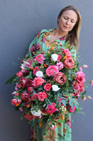 Jelista, kompozycja nagrobna z białymi hortensjami, wym.67x63cm 