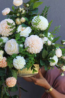 Ministeria, elegancka kompozycja kwiatowa w misie