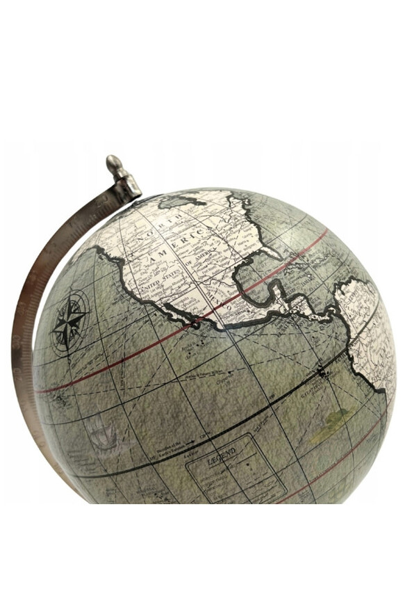 Calcolo, elegancki mosiężny globus