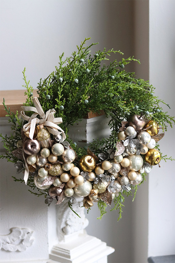 Złota Gwiazdka, świąteczny asymetryczny wianek