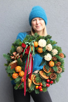 Naturalne Święta, świąteczny wianek z suszonymi owocami