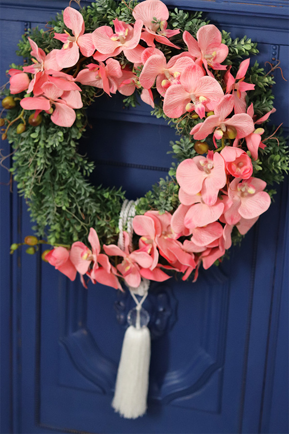 asymetryczny wianek z chwostem, Orchidelia Pink Koral, śr.42cm