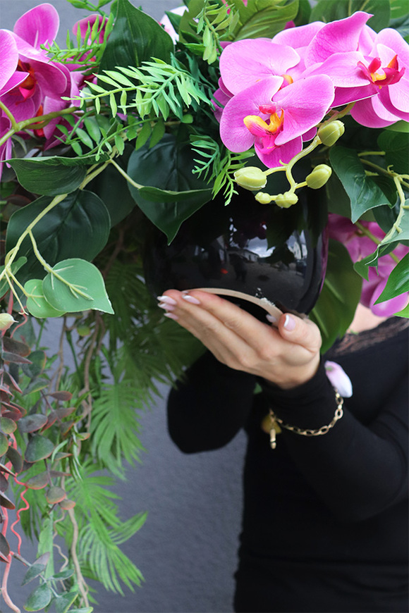 Greta, kwiatowa kompozycja wisząca