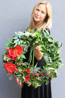 U Tereni, ozdobny wianek z makami