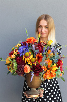 Jesienna Netlua, kompozycja kwiatowa w pucharze