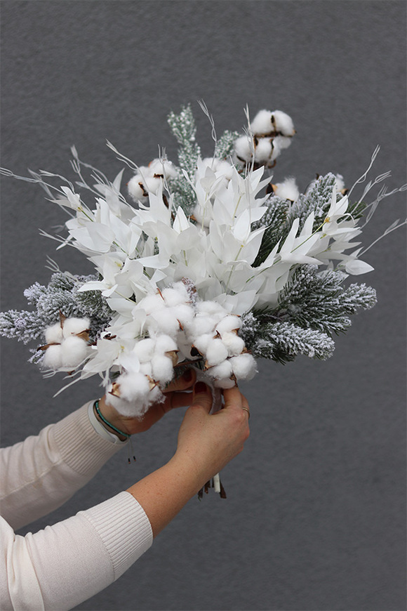 Moko Winter, elegancki zimowy bukiet, najmniejszy rozmiar S, dł.46cm