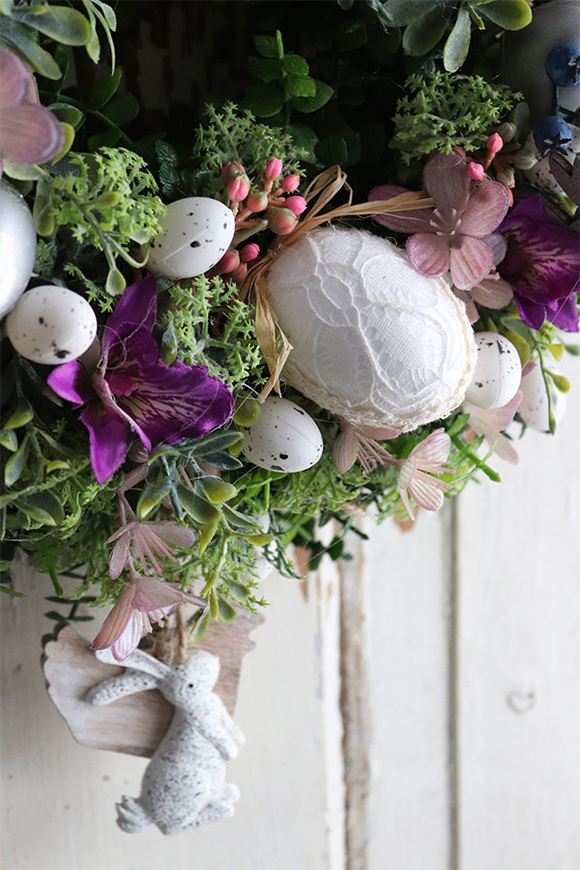 Gerista, wielkanocny wianek z koronkowymi jajkami, śr.32cm