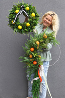 Mandarine Subtelle, zielony wianek z owocami na obręczy