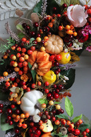 Melisa 2, asymetryczny jesienny wianek z dyniami