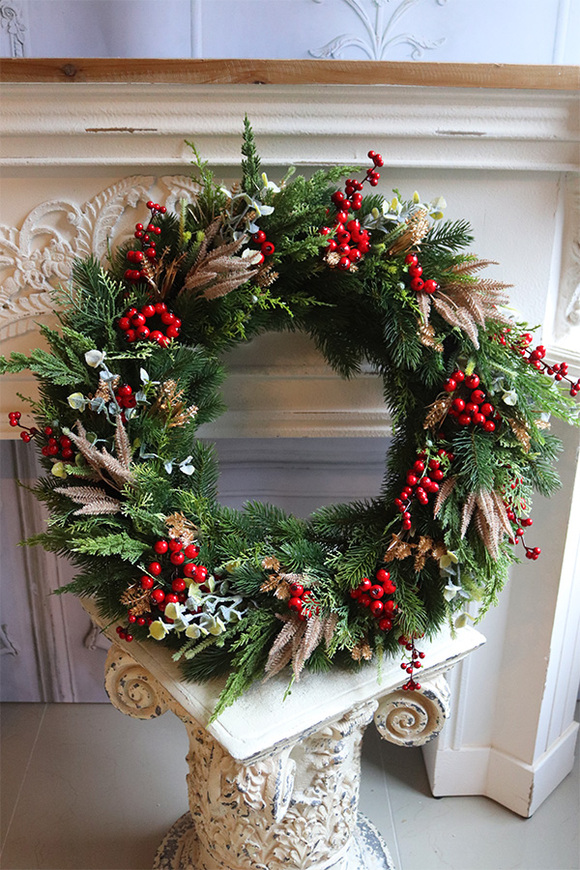 Wigilia Primosa, duży świąteczny wianek na drzwi