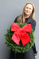 Klasyczna Czerwień Na Święta, wianek z kokardą	