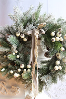 Skandynawska Noc, bożonarodzeniowy wianek na drzwi