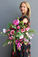 Hedrista, bukiet nagrobny w kolorze fuksji, wys.62cm