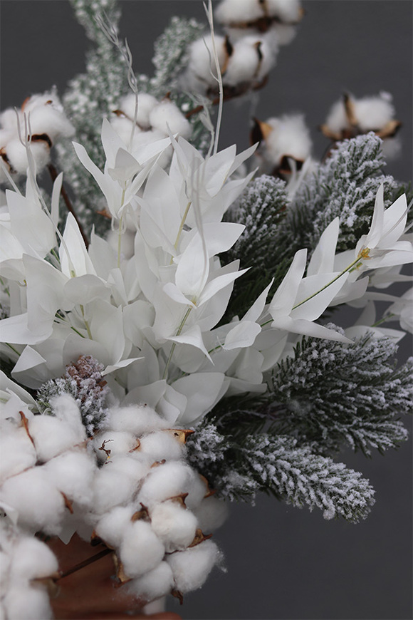 Moko Winter, elegancki zimowy bukiet, najmniejszy rozmiar S, dł.46cm