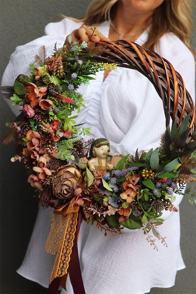 Jeżyk w Ogródku, asymetryczny jesienny wianek