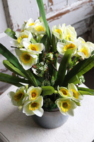 kompozycja z narcyzami, Wielkanoc w Pełni, wys.49cm 