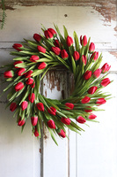 bardzo elegancki wianek z tulipanów, Witaj Wiosno Red, śr.40cm