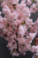 Kwitnąca Wiśnia, sztuczna roślina w doniczce