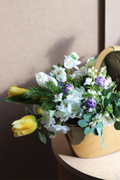 Easter Goldis, stroik wielkanocny z jajkiem