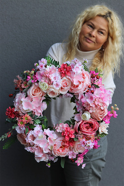 Pink Life, różowy wianek na drzwi, śr.44cm