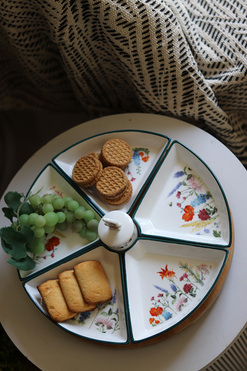 OD RĘKI Pan Kwiatek, obrotowa patera na przekąski, śr.27.5cm