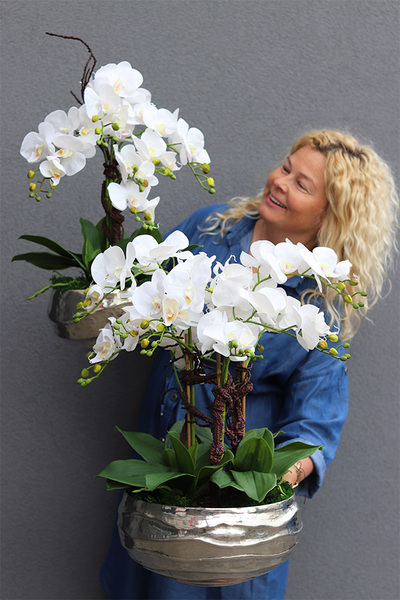 Hotels Deluxe, gumowy storczyk w srebrnej misie