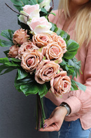 Cappuccino, komplet dekoracji nagrobnych, wiązanka + bukiet