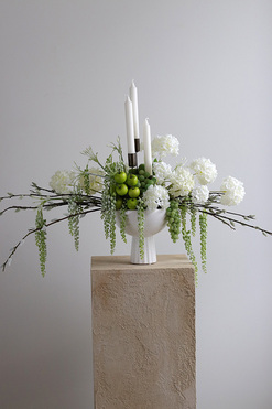 Candle Flowers, wiosenna kompozycja w pucharze, wym.55x90x25cm