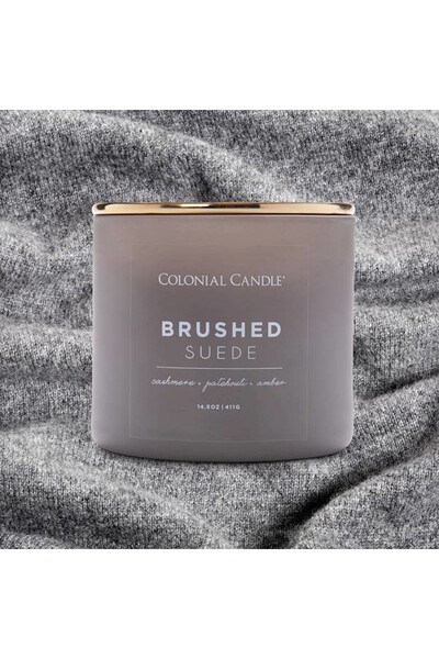 Brushed Suede, sojowa świeca zapachowa, Pop of Color