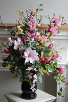 Moko Easter, bukiet nagrobny we wkładzie do wazonu