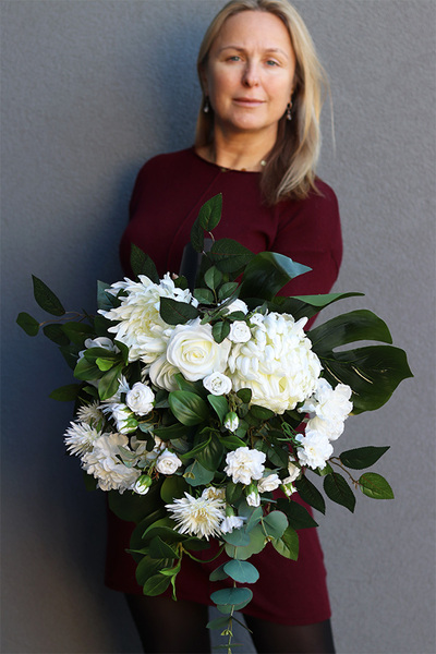 White Heart Chryzantemy, kompozycja kwiatowa nagrobna