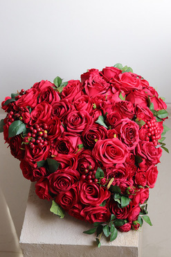 Czerwone Serce Volcan 2, dekoracja nagrobna serce, wym.21x46x43cm