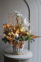 Amarylis Landia, zimowa kompozycja w osłonce