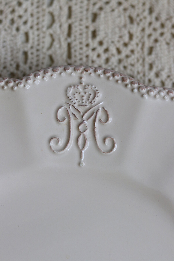 Madame, talerz obiadowy, kremowy