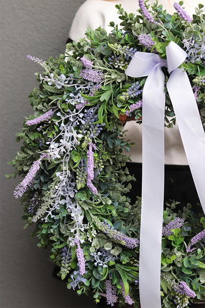 Loretti, duży wianek z lawendą i szafirkami