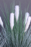 Concrete Square 2, wysokiej jakości sztuczna trawa w betonowej donicy