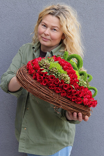 Scarlett, dekoracja nagrobna serce