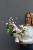 Pink Leori, wiosenna kompozycja w pucharze