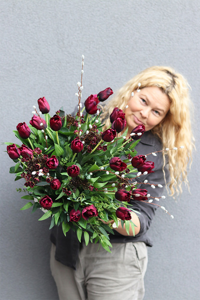 Tulipaneo Bordo Saute, dekoracja nagrobna do Twojej donicy