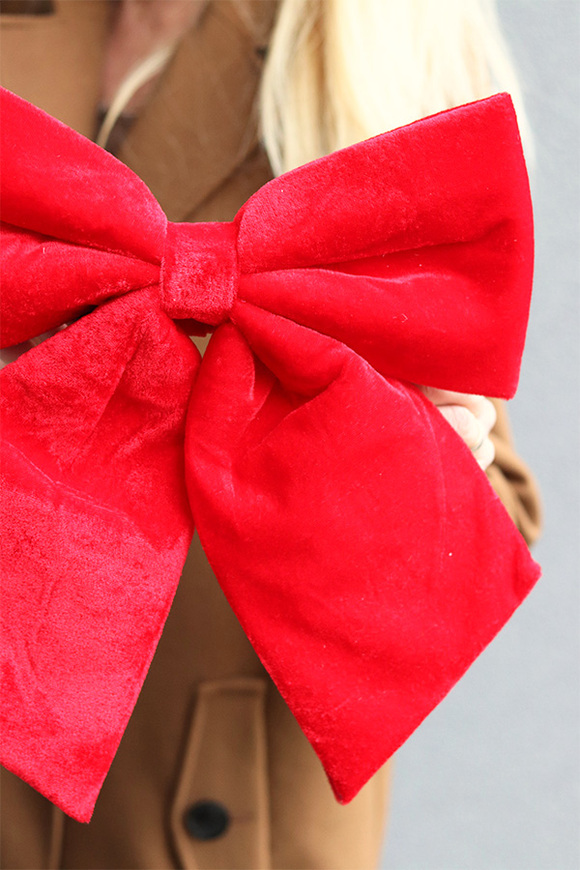 Aksamit Red, welurowa kokarda - pluszowa zawieszka