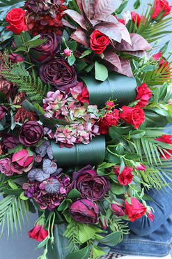 Różany Raj, elegancka kompozycja nagrobna, dł.80