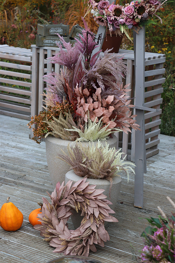 Wrzosowisko Creme, wrzosy w ceramicznej donicy