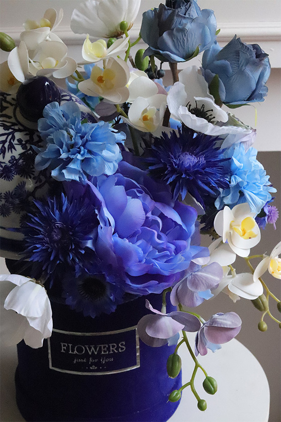 Busan Navy, flowerbox welurowy