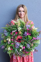 Dzika Łąka, kwiatowy wianek na drzwi